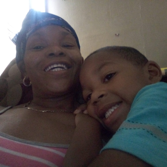 Meet your Posher, Kita - Picture 1 of 1